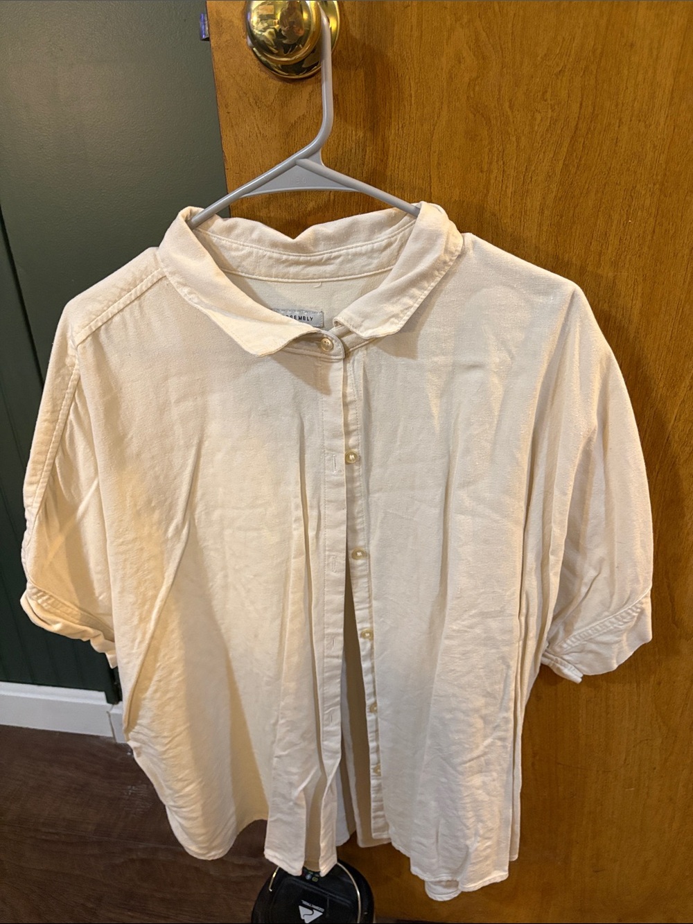 Casual Cream Short-Sleeve Button-Down Shirt for Men